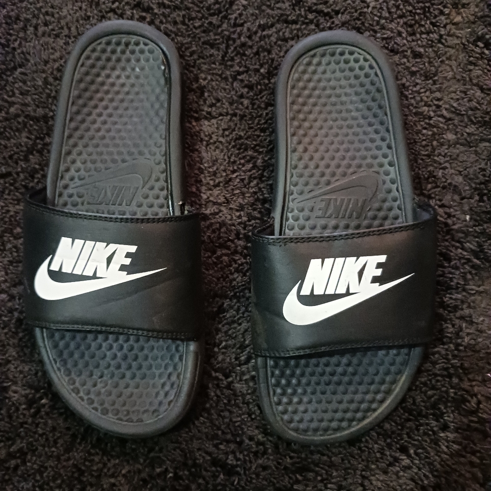 Nike Slides
